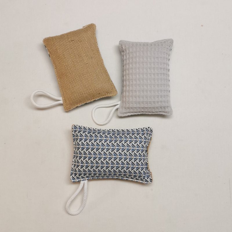 éponge lavable bleue à motifs libellule